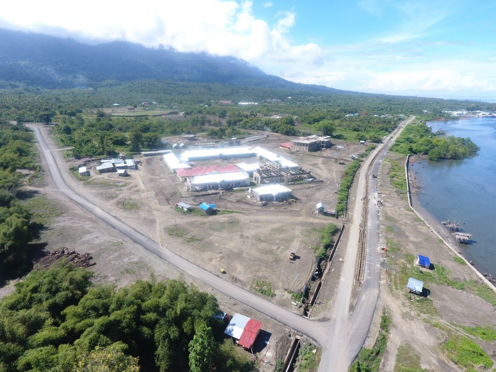 Gubernur minta Pemda dukung investasi di Halmahera Selatan