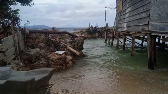Masalah Warga Pulau Kecil di Halmahera Selatan; Bencana Iklim, Air Bersih, Listrik dan Infrastruktur